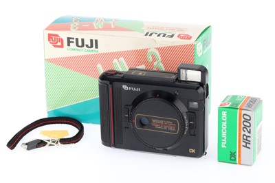 Lot 107 - A Fuji TW-3 Tele Wide Twin Lens Half Frame Camera