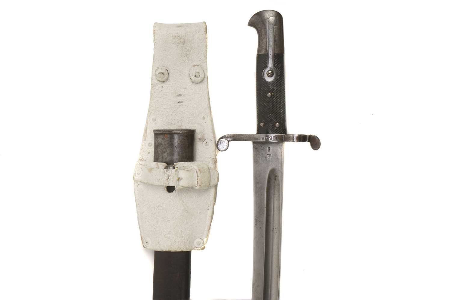 Lot 432 - A Yataghan Sword Bayonet