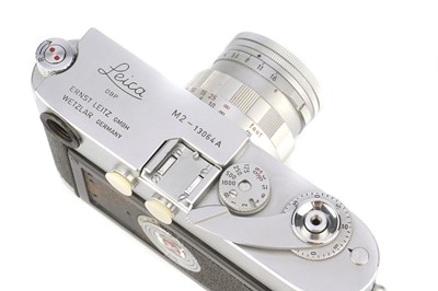 Lot 46 - A Leica M2 'Attrappe' Rangefinder Camera