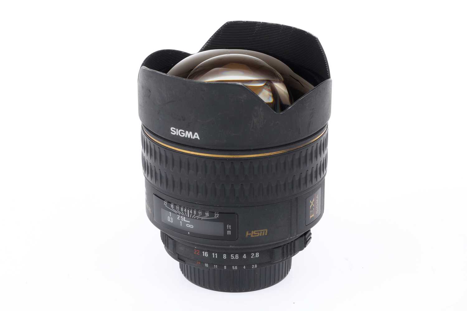 Lot 298 - A Sigma HSM f/2.8 14mm Wide Angle Lens