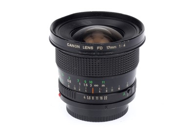 Lot 389 - A Canon FD f/4 17mm Lens