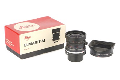 Lot 58 - A Leitz Elmarit f/2.8 28mm Lens