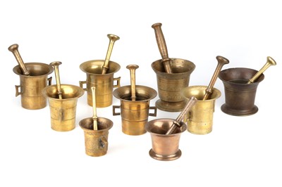 Lot 135 - A Collection of 9 Victorian & Later Brass Mortar & Pestles