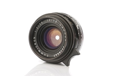 Lot 61 - A Leitz Summicron f/2 35mm Lens