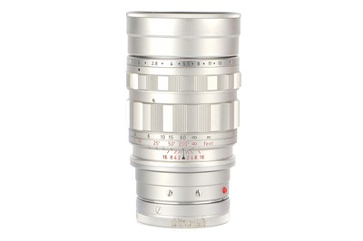 Lot 68 - A Leitz Summicron f/2 90mm Lens