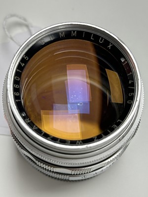 Lot 60 - A Leitz Summilux f/1.4 50mm Lens