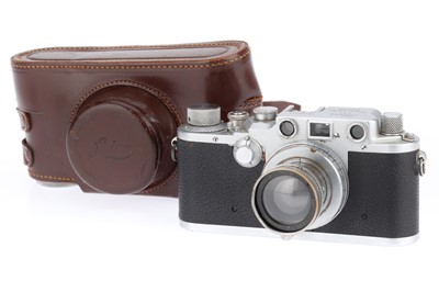 Lot 4 - A Leica IIIc Rangefinder Camera