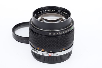 Lot 358 - an Olympus Zuiko Auto-T f/2 85mm Lens