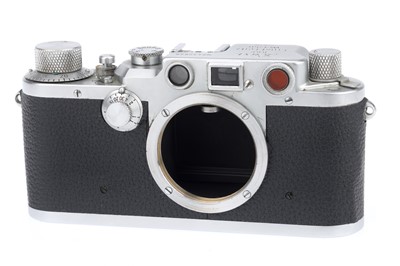 Lot 4 - A Leica IIIc Rangefinder Camera Body