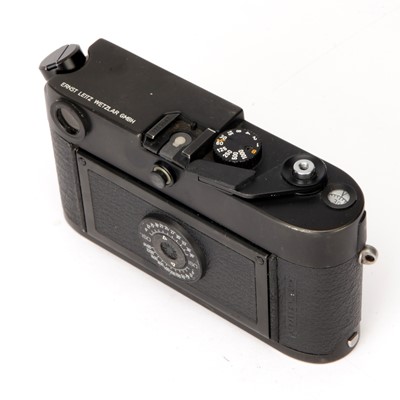 Lot 20 - A Leica M6 Rangefinder Body
