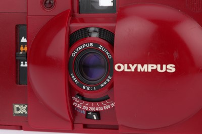Lot 83 - An Olympus XA3 Compact Viewfinder Camera