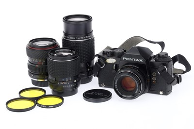 Lot 93 - A Pentax LX 35mm SLR Camera Outfit