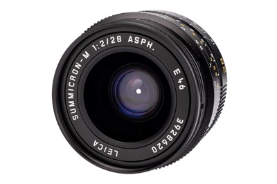 Lot 53 - A Leitz Summicron-M ASPH. f/2 28mm Lens