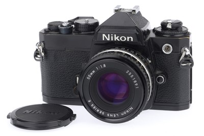 Lot 28 - A Nikon FE 35mm SLR Camera