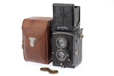 Lot 113 - A Rollei Rolleiflex Old Standard TLR Camera