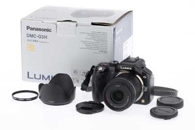 Lot 59 - A Panasonic Lumix DMC-G5 Digital Camera