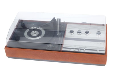 Lot 482 - A Van Der Molen Record Player and Speakers.