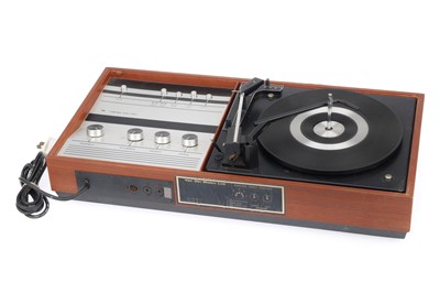 Lot 482 - A Van Der Molen Record Player and Speakers.