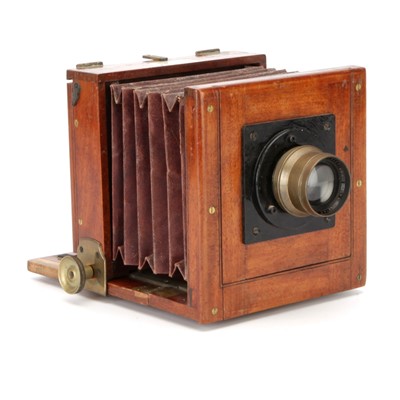 Lot 201 - A Hunter & Sands 4x5 Mahogany Tailboard Camera