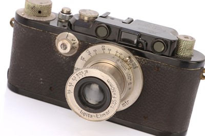 Lot 106 - A Leica III Model F 'Attrappe' Camera