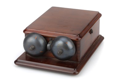 Lot 391 - A GPO Mahogany Bellset No. 1