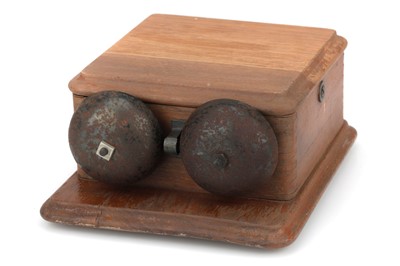 Lot 390 - A GPO Wooden Bellset No. 1A