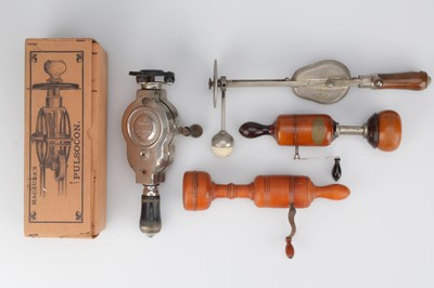 Lot 186 - A Collection of Medical Massagers