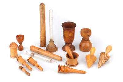 Lot 173 - Large Collection of Medical Treen