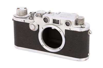 Lot 115 - A Leica IIIf 'Black Dial' Rangefinder Body