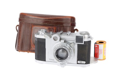 Lot 49 - A Zeiss Ikon Tenax II 35mm Rangefinder Camera