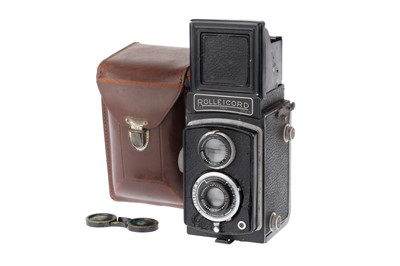 Lot 104 - A Rolleicord II Model 4 TLR Camera