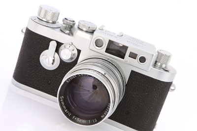 Lot 121 - A Leica IIIg Rangefinder Camera