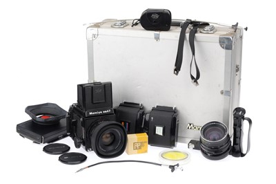 Lot 100 - A Mamiya RB67 Medium Format Camera Outfit