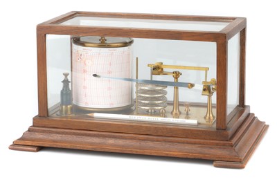 Lot 264 - Table Barograph