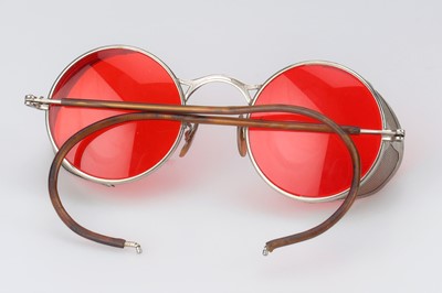 Lot 15 - Second World War Red Lens Anti-Aircraft Gunner’s Goggles