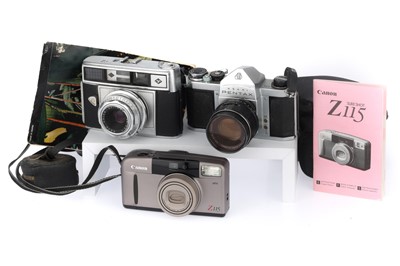 Lot 214 - A Selection of 35mm Film Cameras