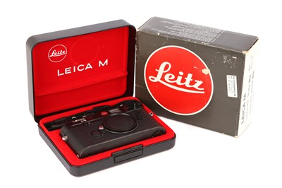 Lot 152 - A Leica M6 Rangefinder Body