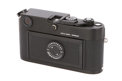 Lot 153 - A Leica M6 Rangefinder Body