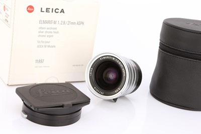 Lot 156 - A Leitz Elmarit-M ASPH. f/2.8 21mm Lens