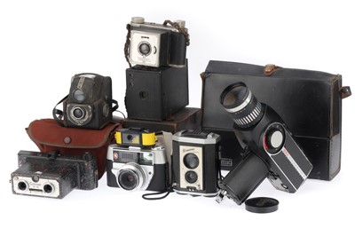 Lot 201 - A Mixed Selection of Cameras