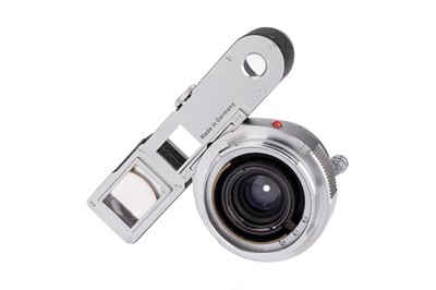 Lot 59 - A Leitz Summaron f/3.5 35mm Lens