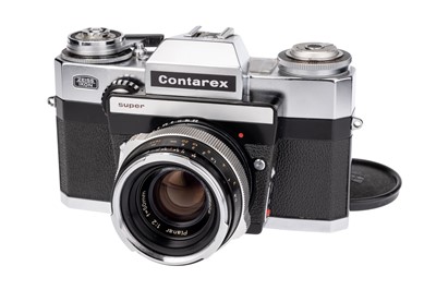 Lot 232 - A Zeiss Ikon Contarex Super SLR Camera