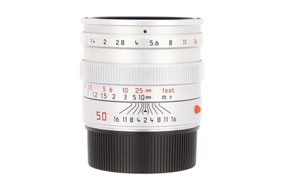 Lot 167 - A Leitz Summilux-M f/1.4 50mm Lens