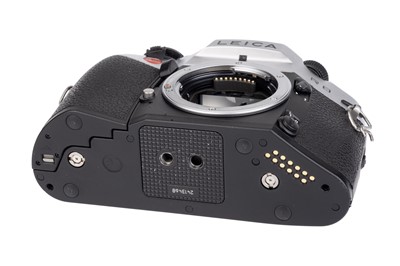 Lot 70 - A Leica R8 SLR Camera Body