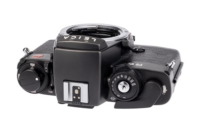 Lot 67 - A Leica R6 SLR Camera Body