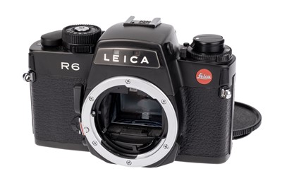 Lot 67 - A Leica R6 SLR Camera Body