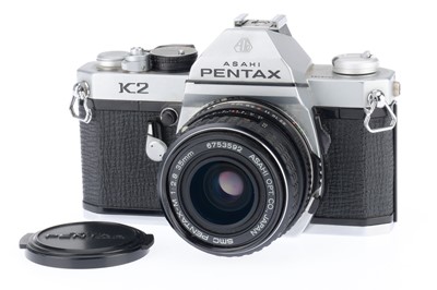 Lot 161 - A Pentax K2 35mm SLR Camera