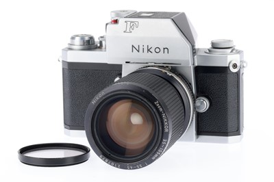 Lot 69 - A Nikon F Photomic 35mm SLR Camera