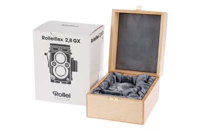 Lot 268 - A Rollei Rolleiflex 2.8GX Empty Box