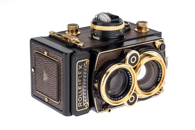 Lot 259 - A Rollei Rolleiflex 2.8F Aurum TLR Medium Format Camera